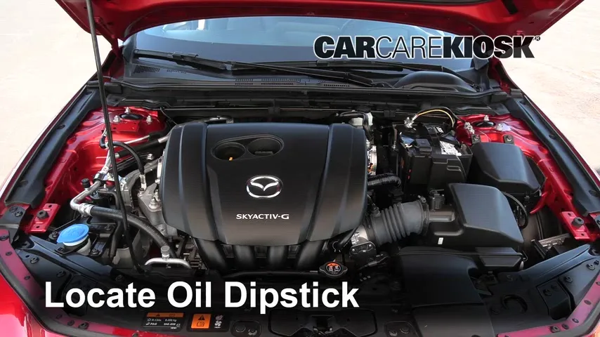 2019 Mazda 3 Premium 2.5L 4 Cyl. Hatchback (4 Door) Huile Vérifier le niveau de l'huile